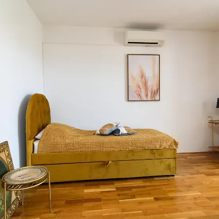 House Copacabana - On Ciovo, Sea View, Parking * Trogir