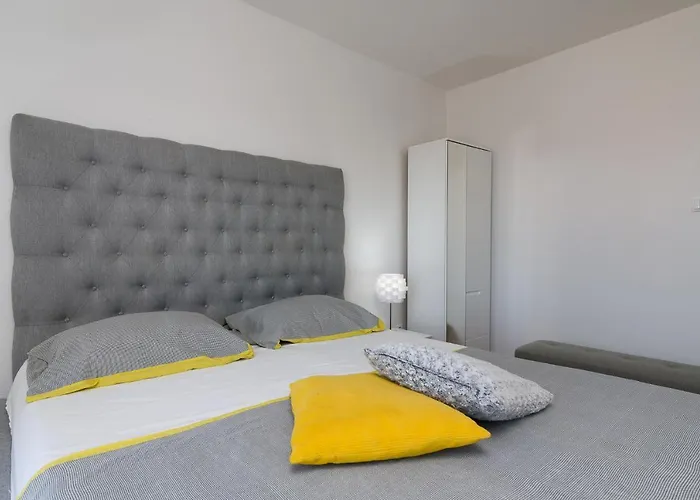 Holiday home House Copacabana - On Ciovo, Sea View, Parking *