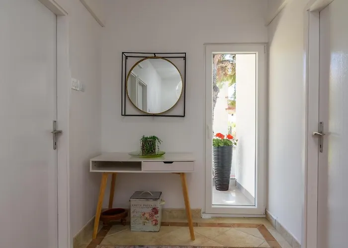 House Copacabana - On Ciovo, Sea View, Parking Holiday home