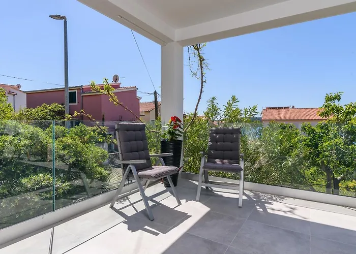 House Copacabana - On Ciovo, Sea View, Parking Holiday home *